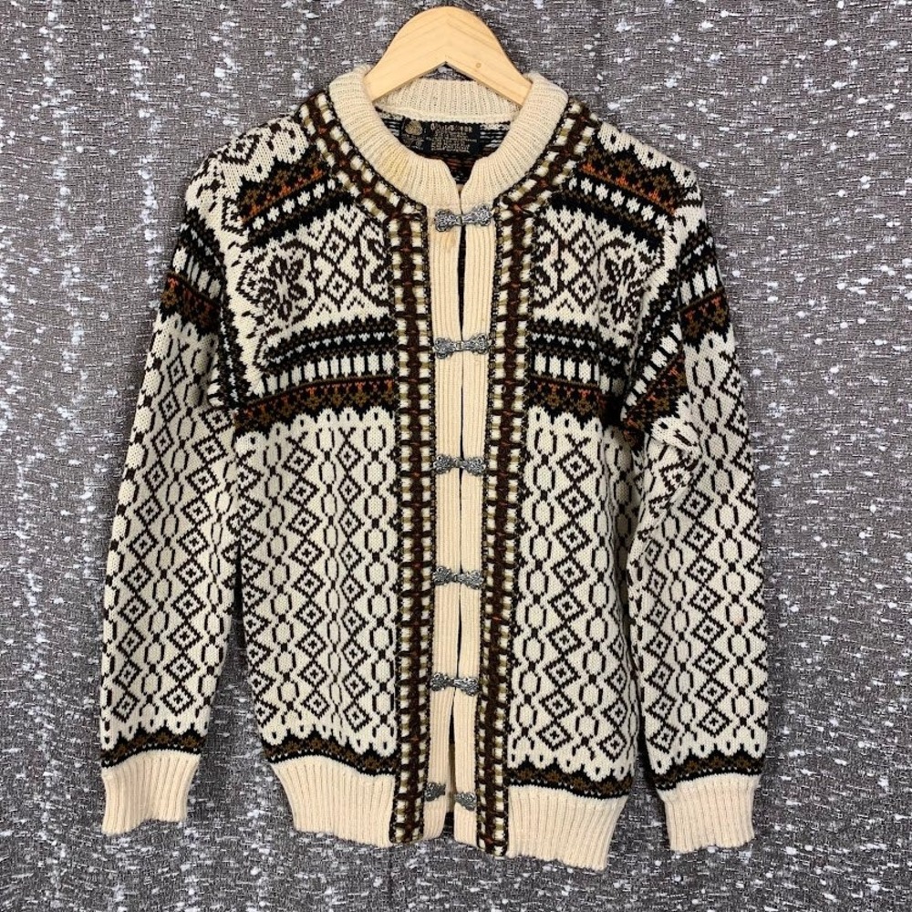 Vintage Norlander Wool Knit Cardigan Sweater Pewter Clasp Nordic Fair Isle